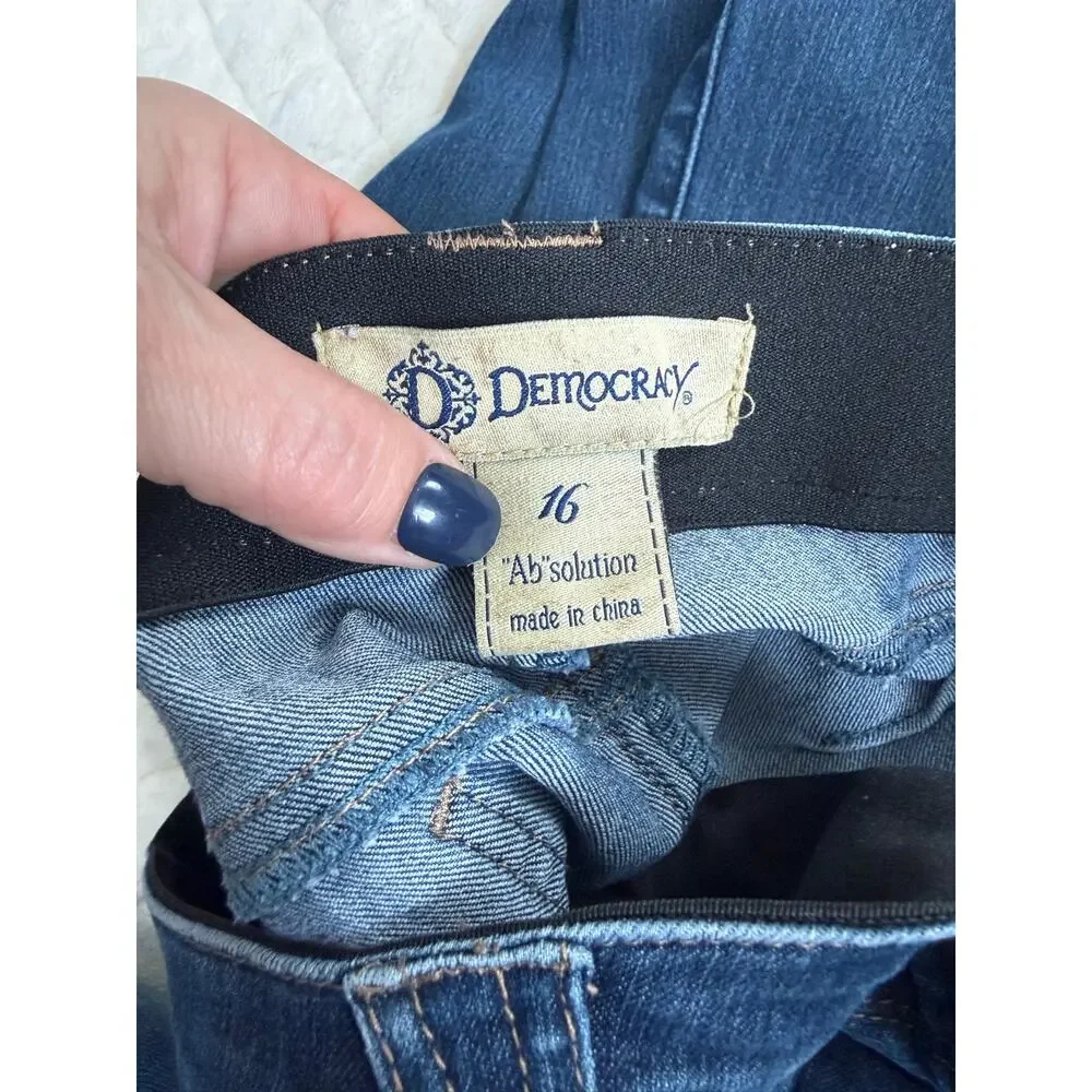Democracy Jeans Women's 16 